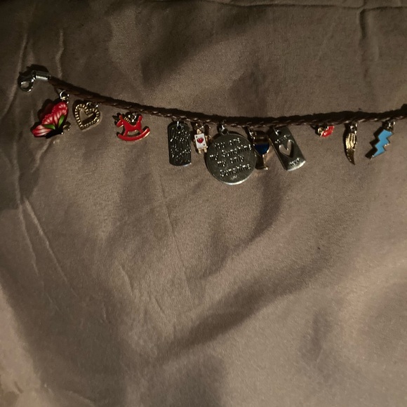 Charm bracelets - Picture 2 of 2